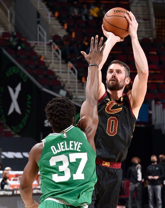 这两位国脚 这两位国脚