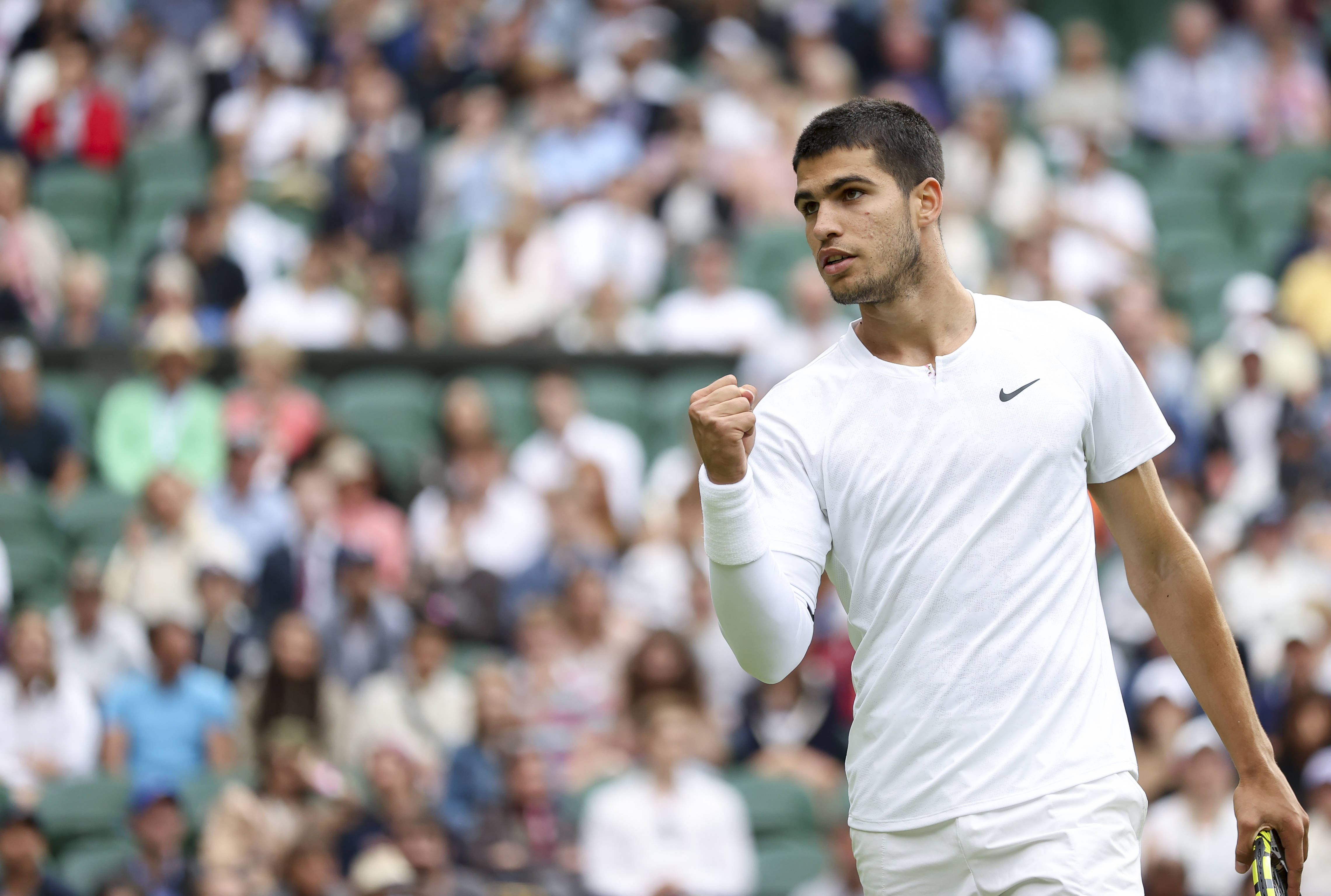 他的声音成 他的声音成