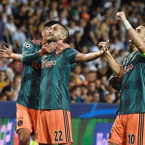 杂的个人混 杂的个人混