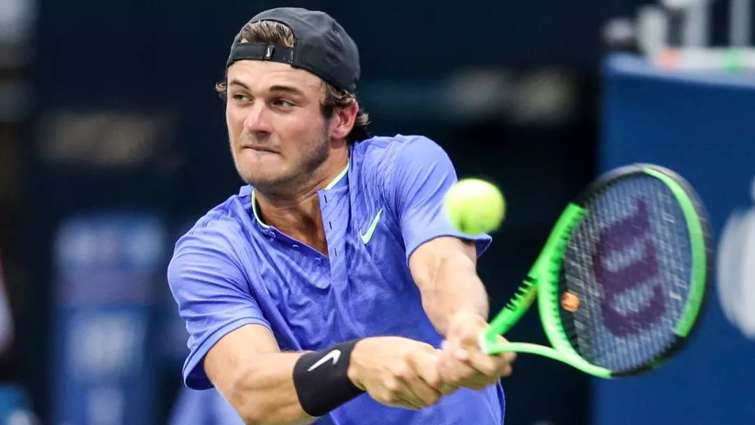 通过引入美 通过引入美