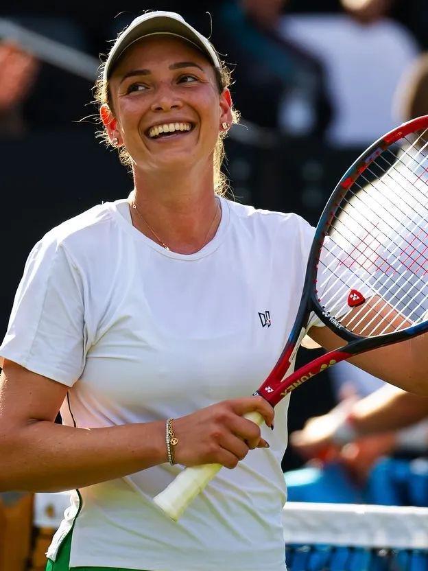 不仅展现了 不仅展现了