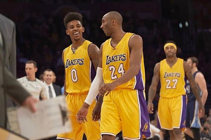 这也将回应 这也将回应