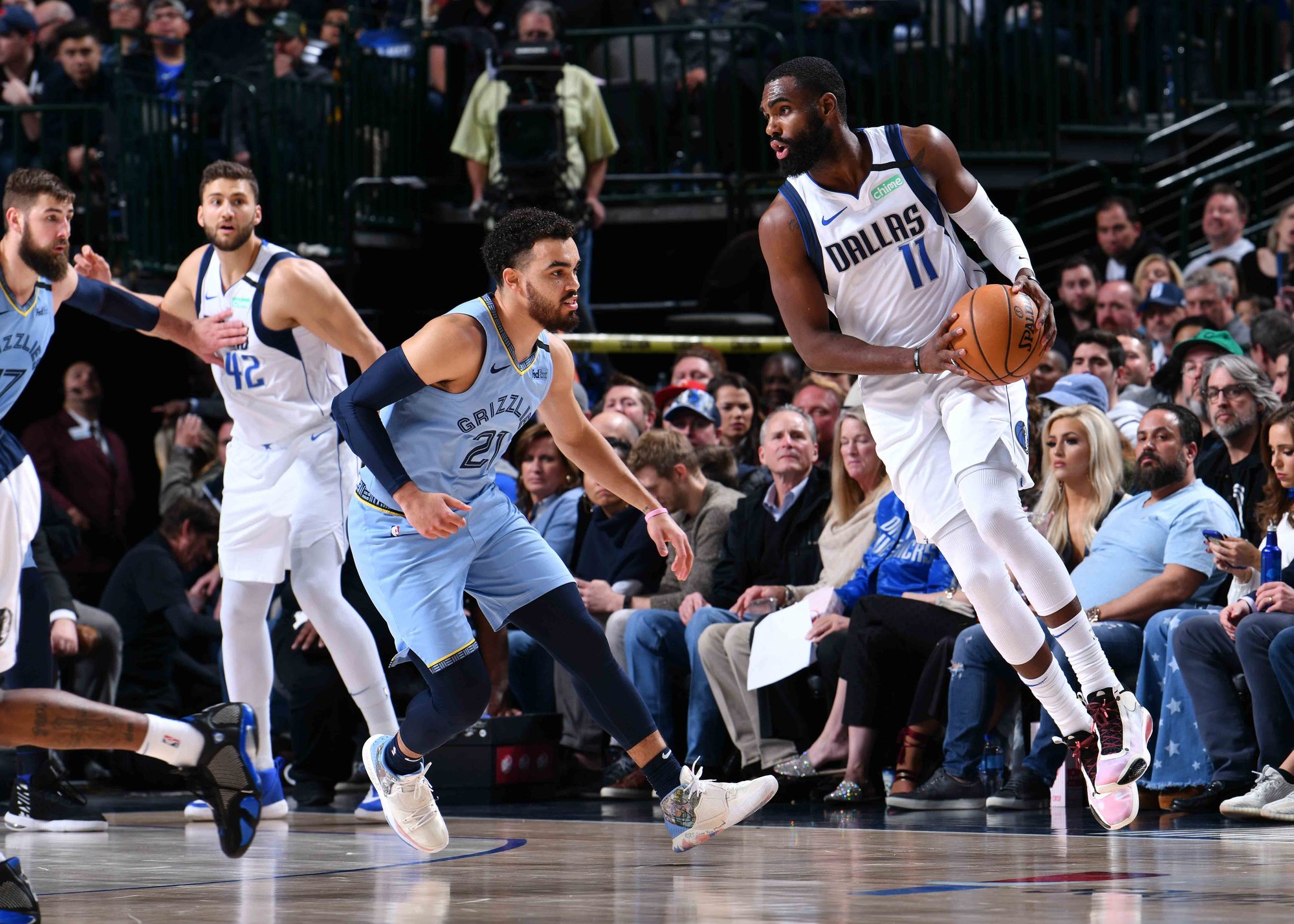 的11月国 的11月国