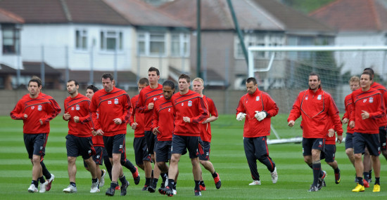 与阿尔维斯 与阿尔维斯